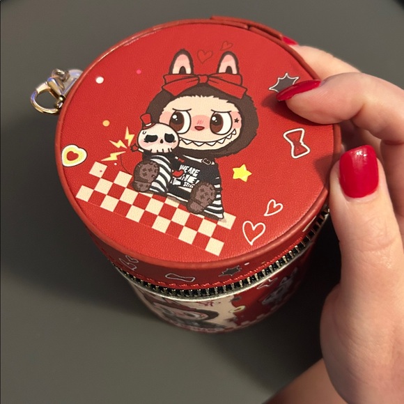 Labubu purse with lipgloss - Picture 8 of 11